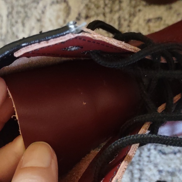 Dr. Martens boots burgundy color - Picture 6 of 9